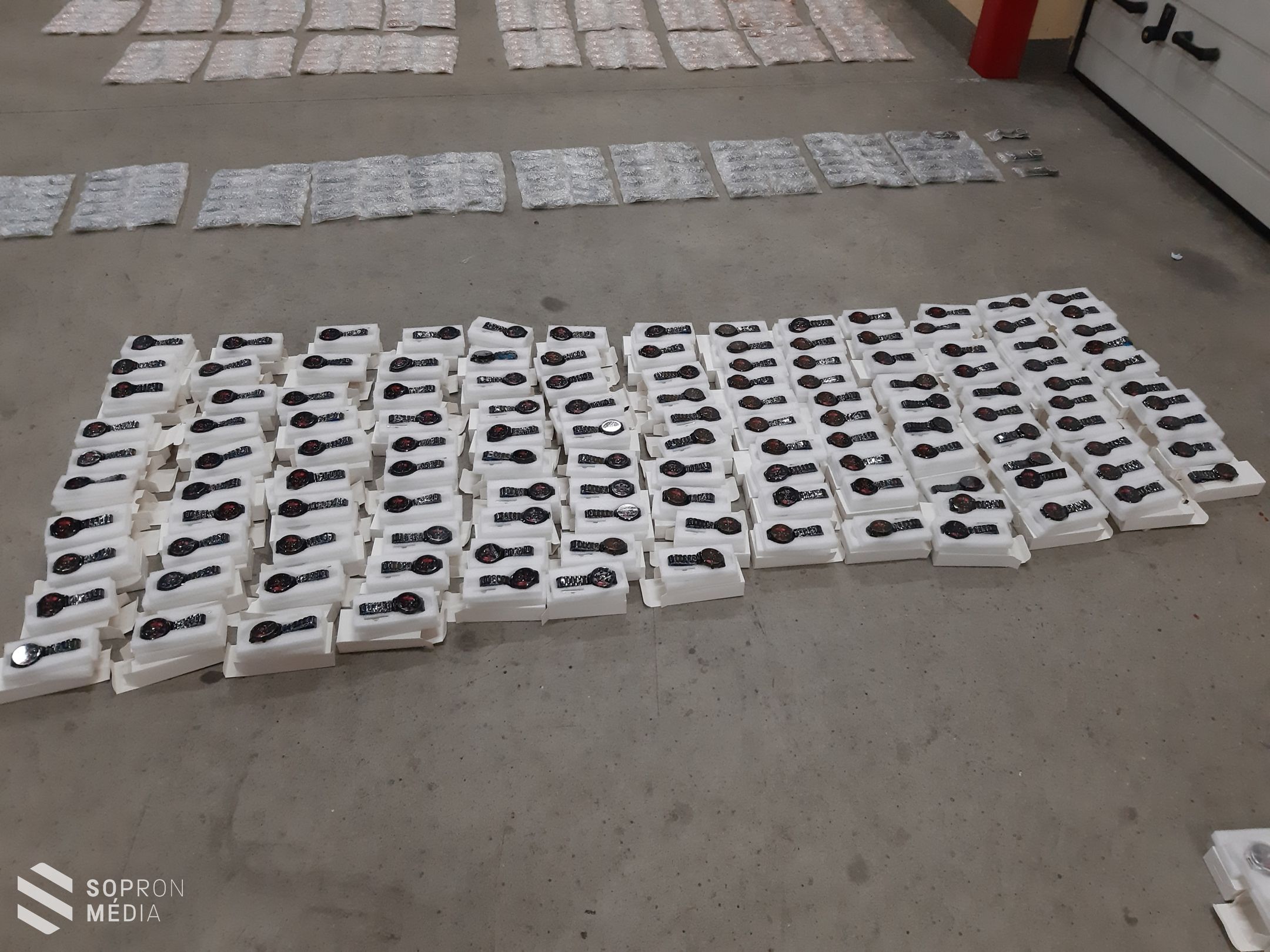 Hamis karórákat is szállított a kamion - Képekkel és videóval!