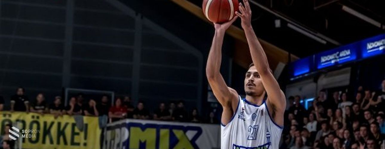 Új lehetőségek kapujában az SKC játékosa