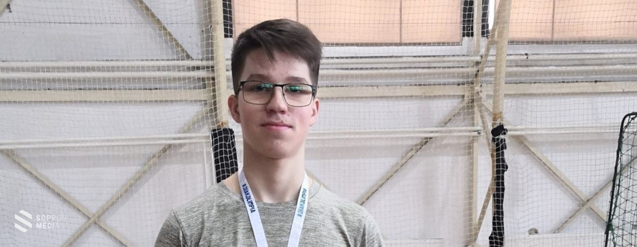Megnyerte a diákolimpia megyei döntőjét a végzős, kitűnő Kolos