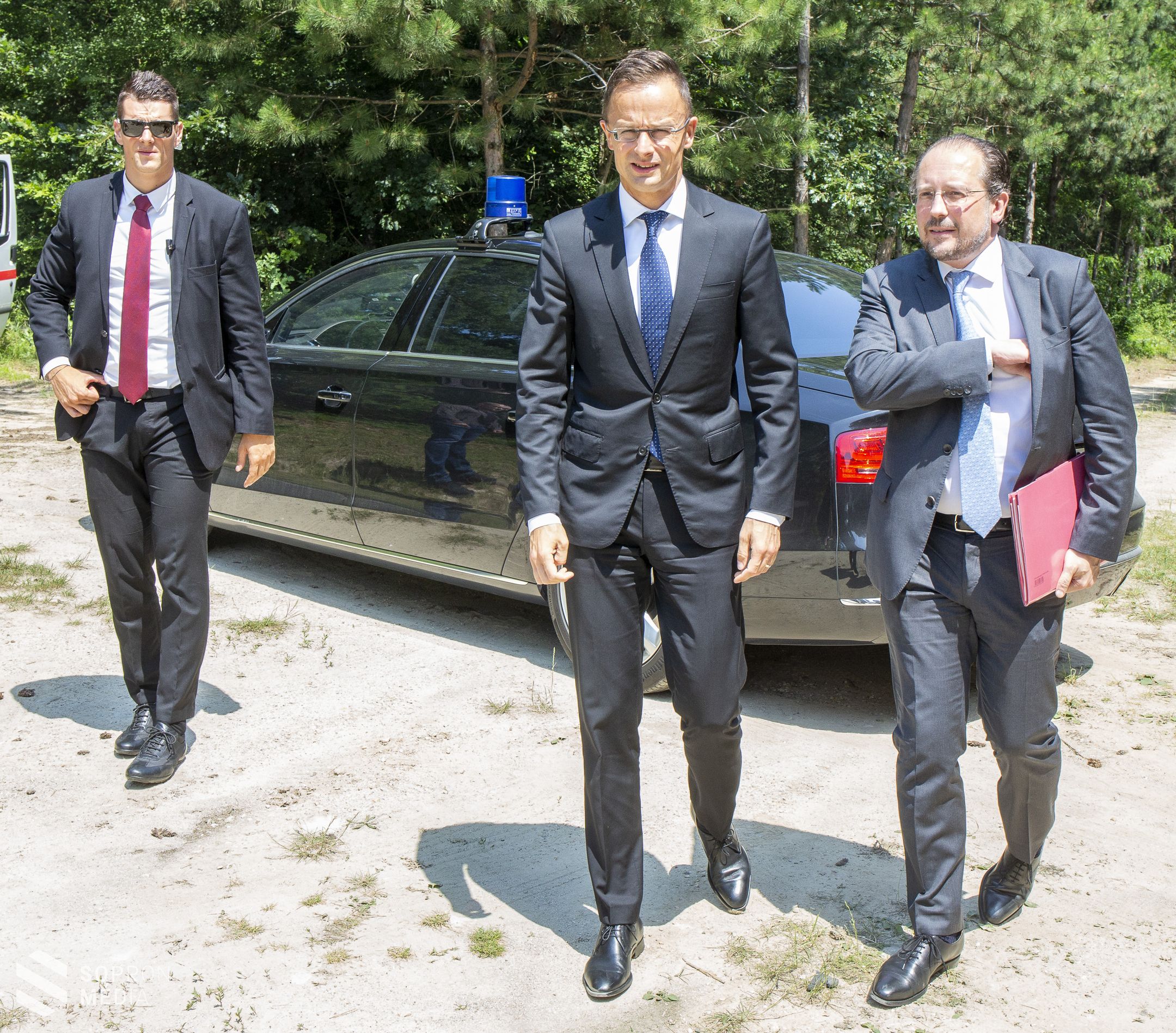 A vasfüggöny átvágásának helyszínén találkoztak a külügyminiszterek