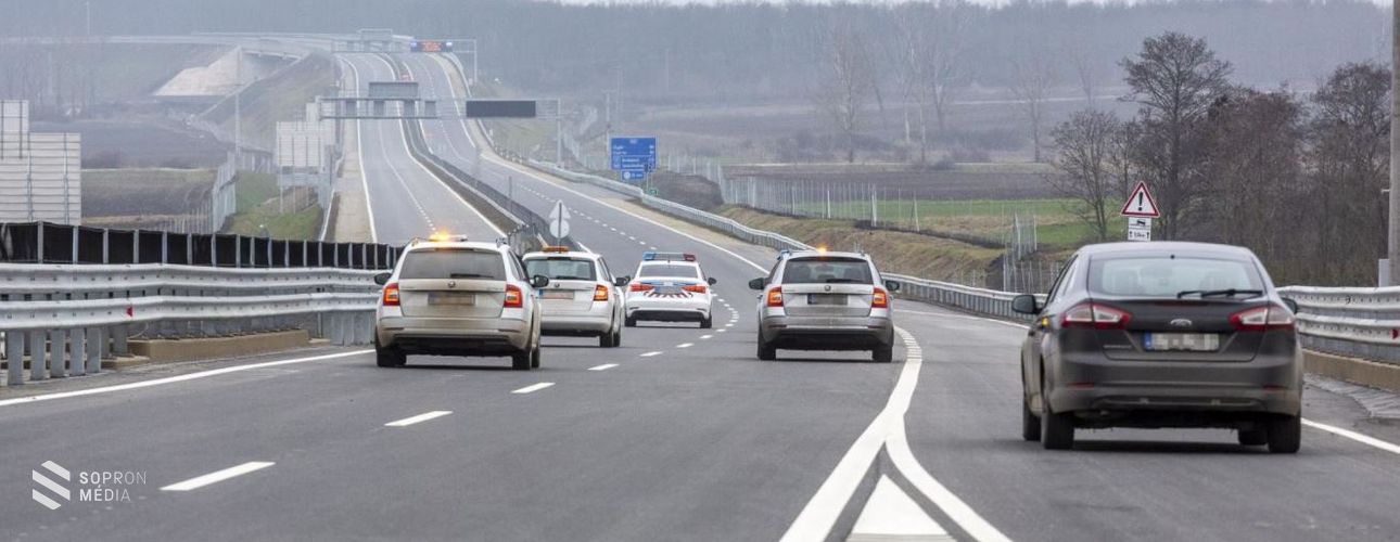 Szünetelnek az útdíjfizetési szolgáltatások szombat estétől vasárnap reggelig