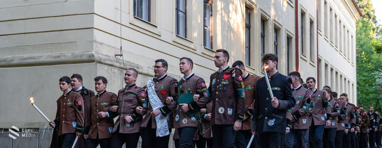 Hétvégén búcsúznak a Soproni Egyetem végzősei