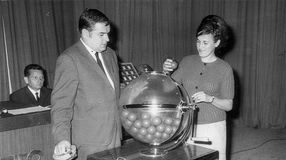 Hatvanéves a lottó, a városban többször is tartottak sorsolást