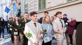 Elkezdődtek a ballagási ünnepségek Sopronban – galéria