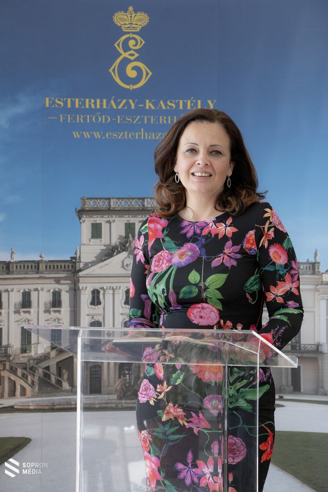 Egresitsné Firtl Katalin