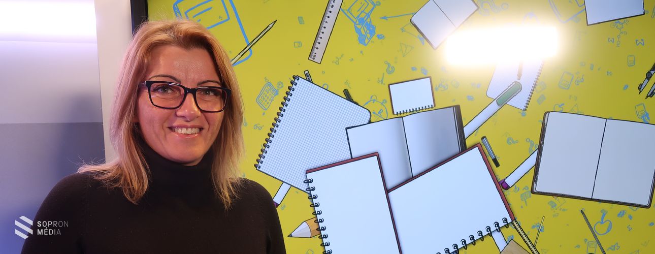Megtisztelő feladat a diákok segítése –   interjú a Soproni Suli TV tanítónőjével