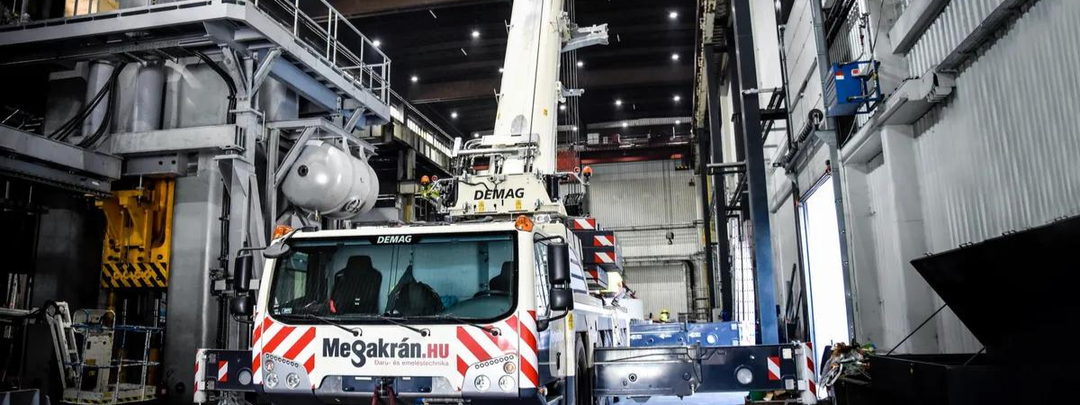 Minőségi online jelenléttel az emeléstechnikai piacon - a MEGAKRÁN Nyrt. új weboldala (II. rész)