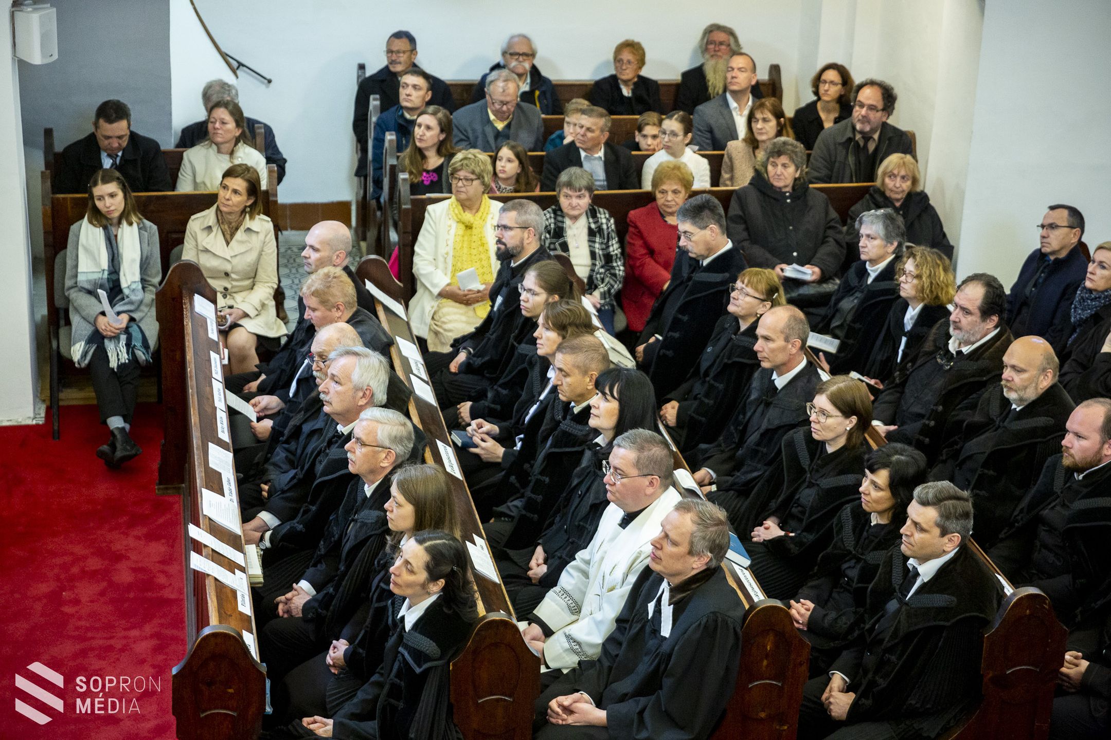 Beiktatták a Soproni Református Egyházközség új lelkipásztorát