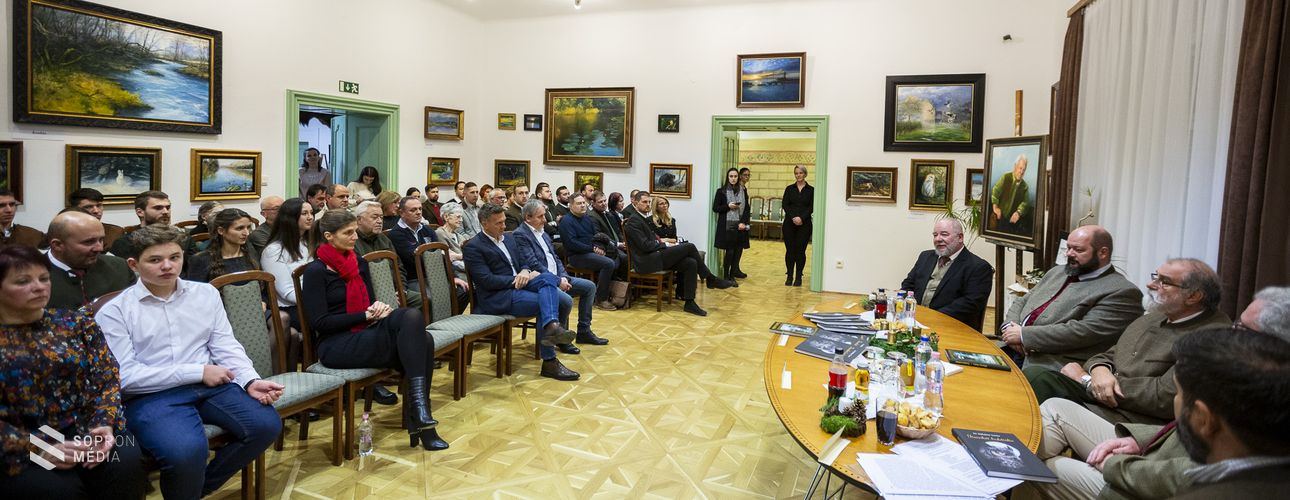 Dr. Kőhalmy Tamás emléke előtt tiszteleg a TAEG Zrt.