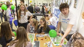 Robotika és banánzongora – Pályaválasztási kiállítás Sopronban