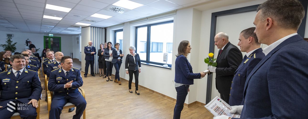 Díjazták a Soproni Rendőrkapitányság munkatársait