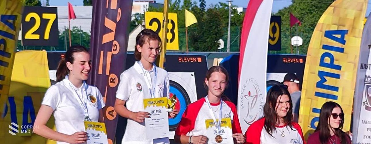 Ismét kiváló eredményeket értek az Alpokalja Íjász Sportegyesület versenyzői