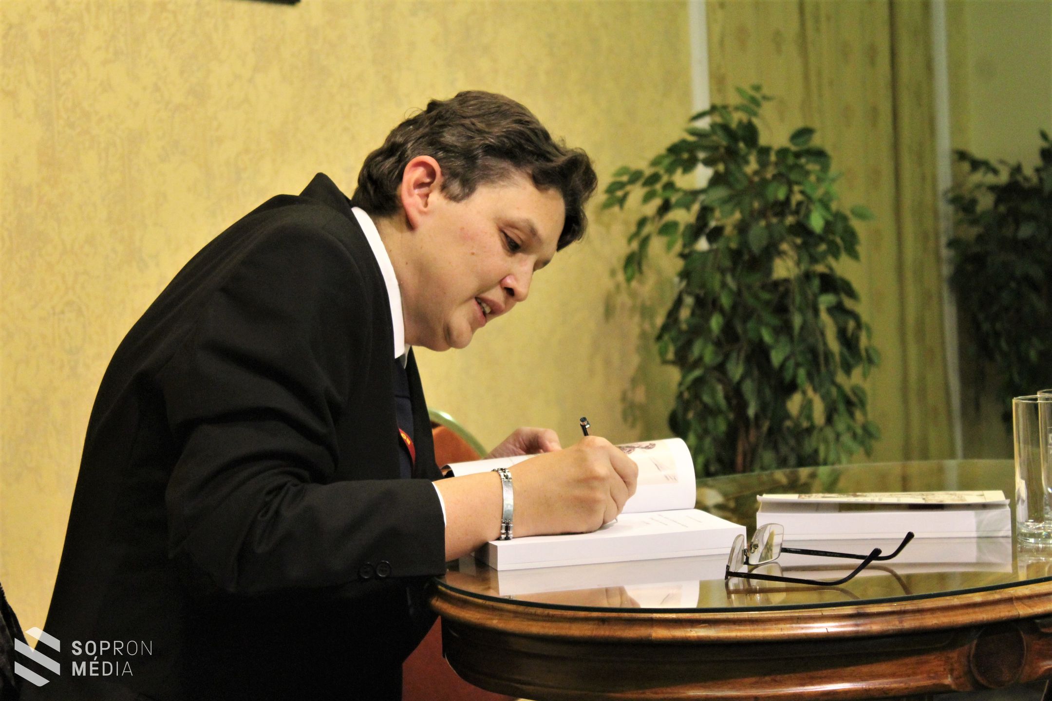 Megjelent Dr. ifj. Sarkady Sándor legújabb kötete 