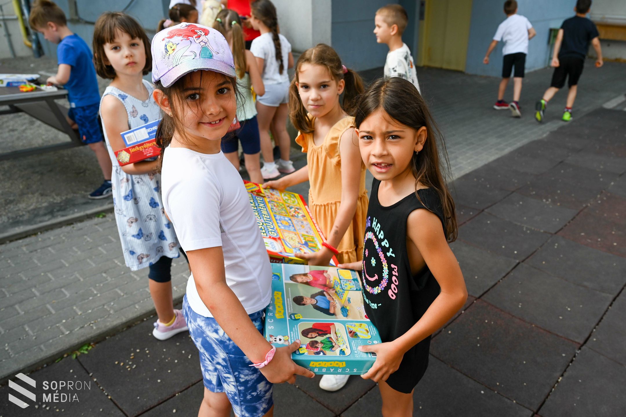 Ajándékot kaptak a nyári napközisek