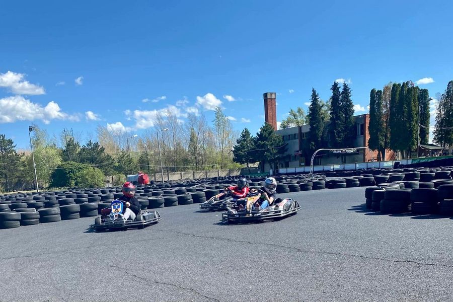 GOKART SOPRONBAN - RACING ARENA