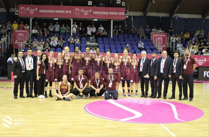 IV. helyezett: YAKIN DOGU UNIVERSITESI