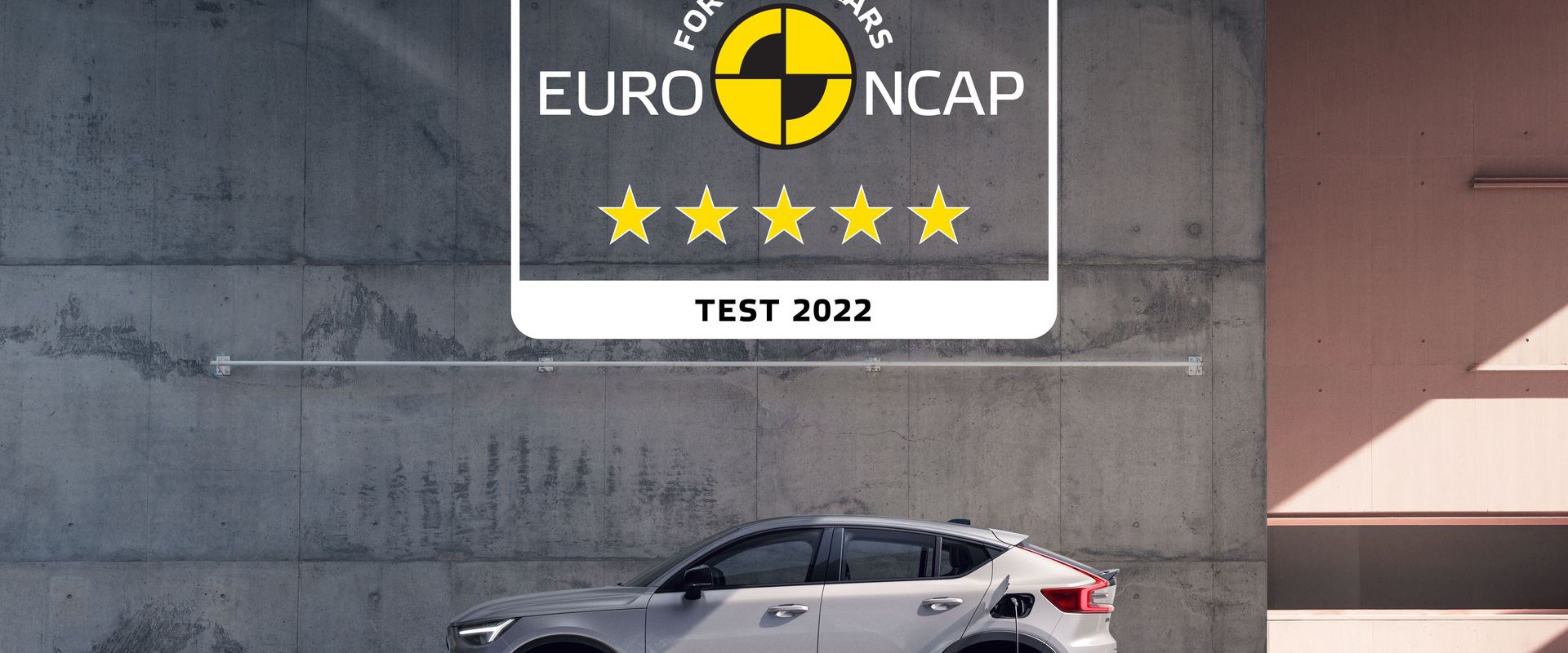 A tisztán elektromos C40 Recharge folytatja a Volvo Cars ötcsillagos sikersorozatát az Euro NCAP biztonsági vizsgálatain