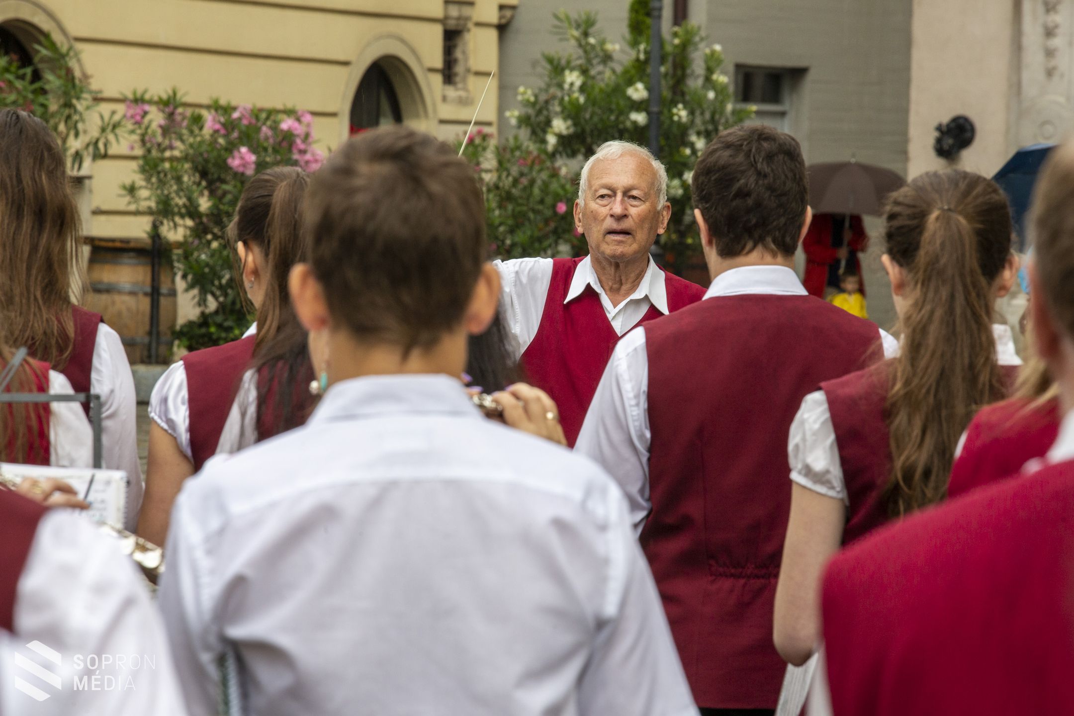 Fúvószene töltötte be Sopron utcáit