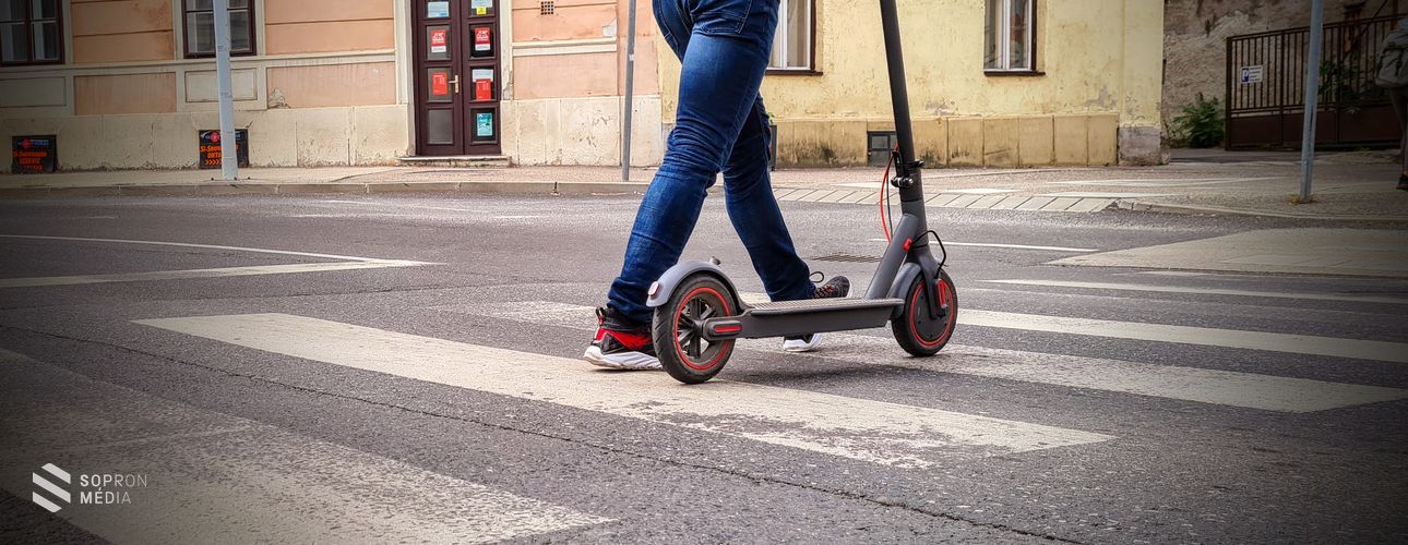 Jogosítványhoz kötnék az e-roller használatát
