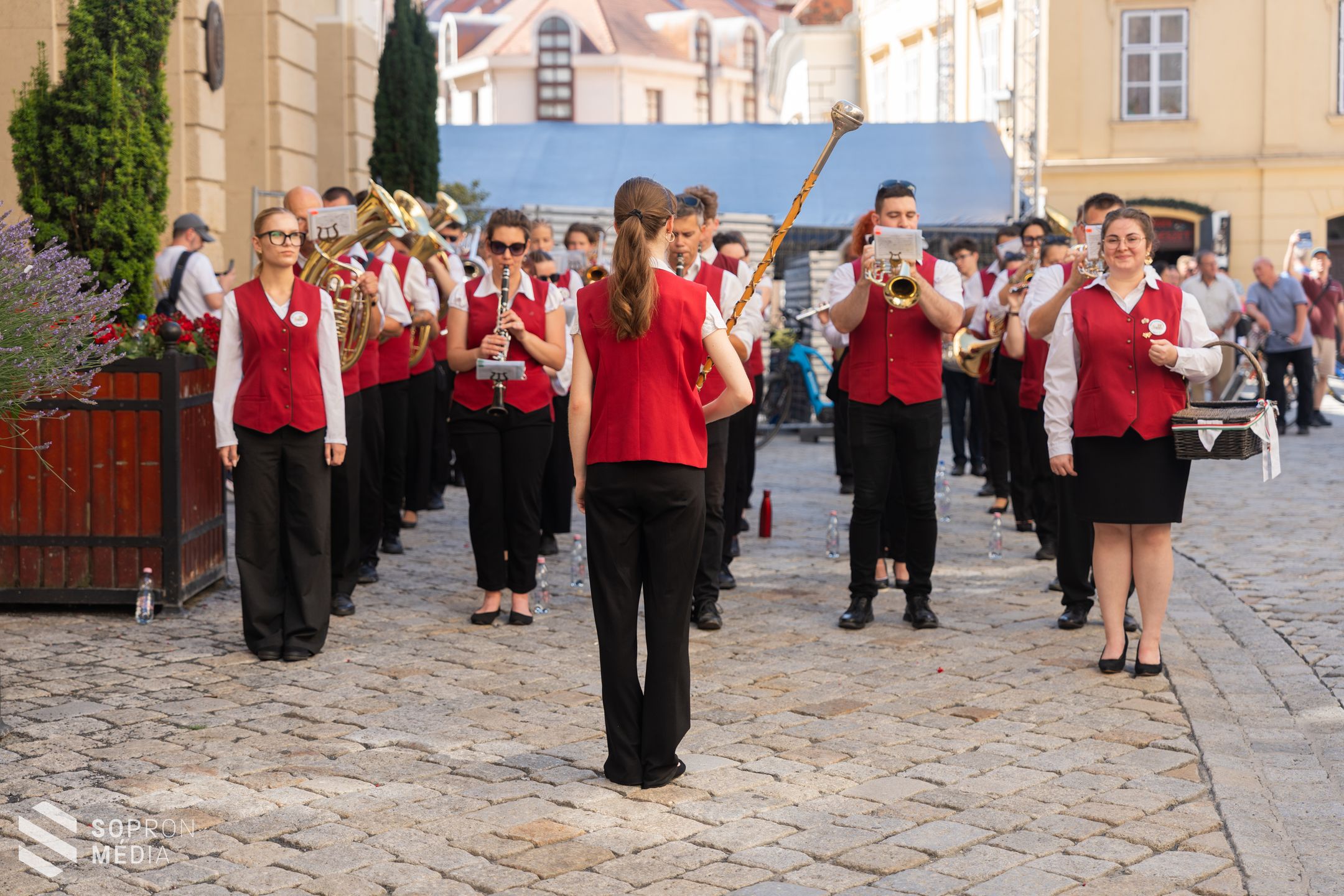 Rezesbanda a belvárosban: 32. alkalommal telt meg fúvószenével Sopron
