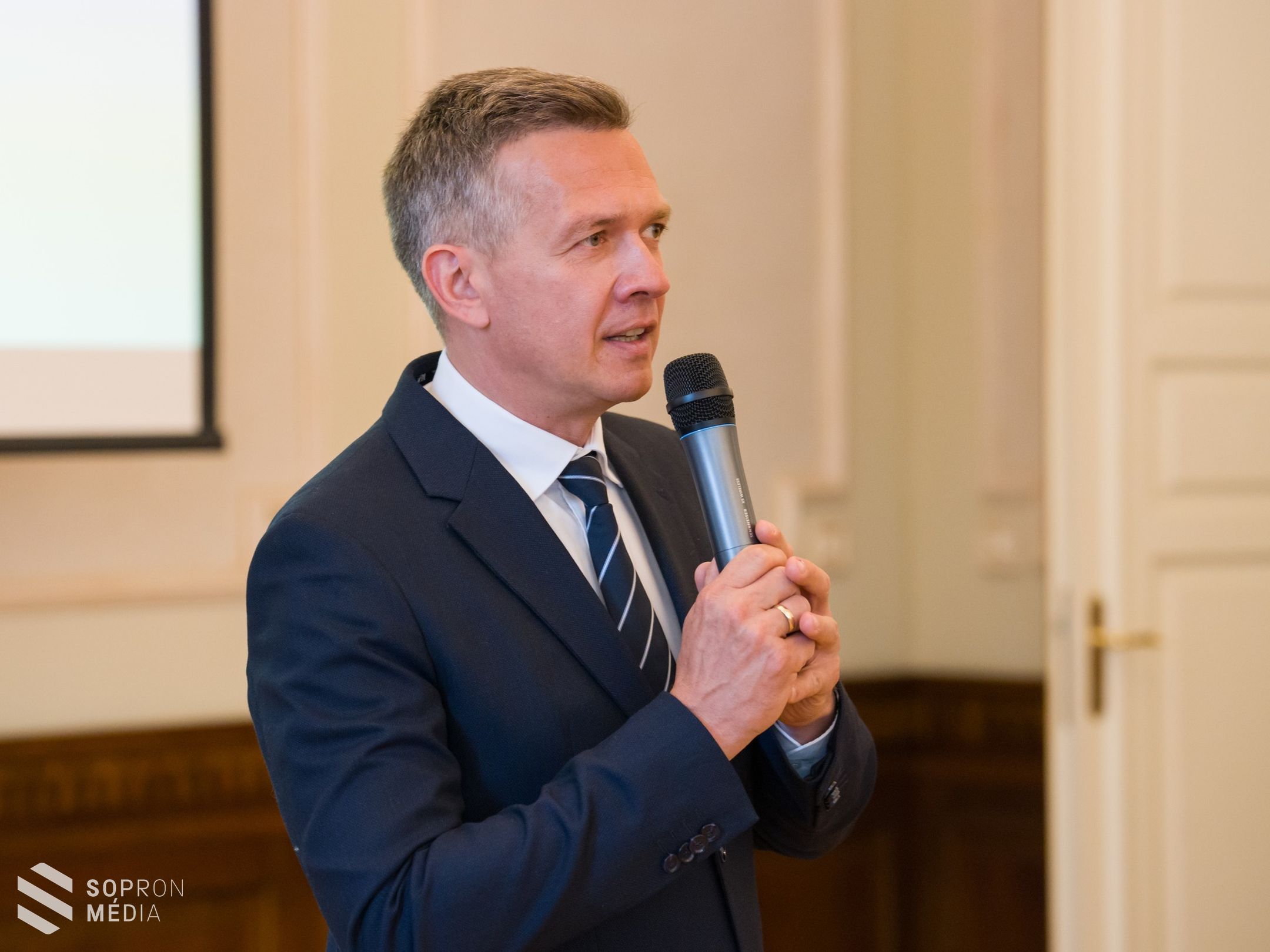 Az év polgármesterének választották dr. Farkas Cipriánt