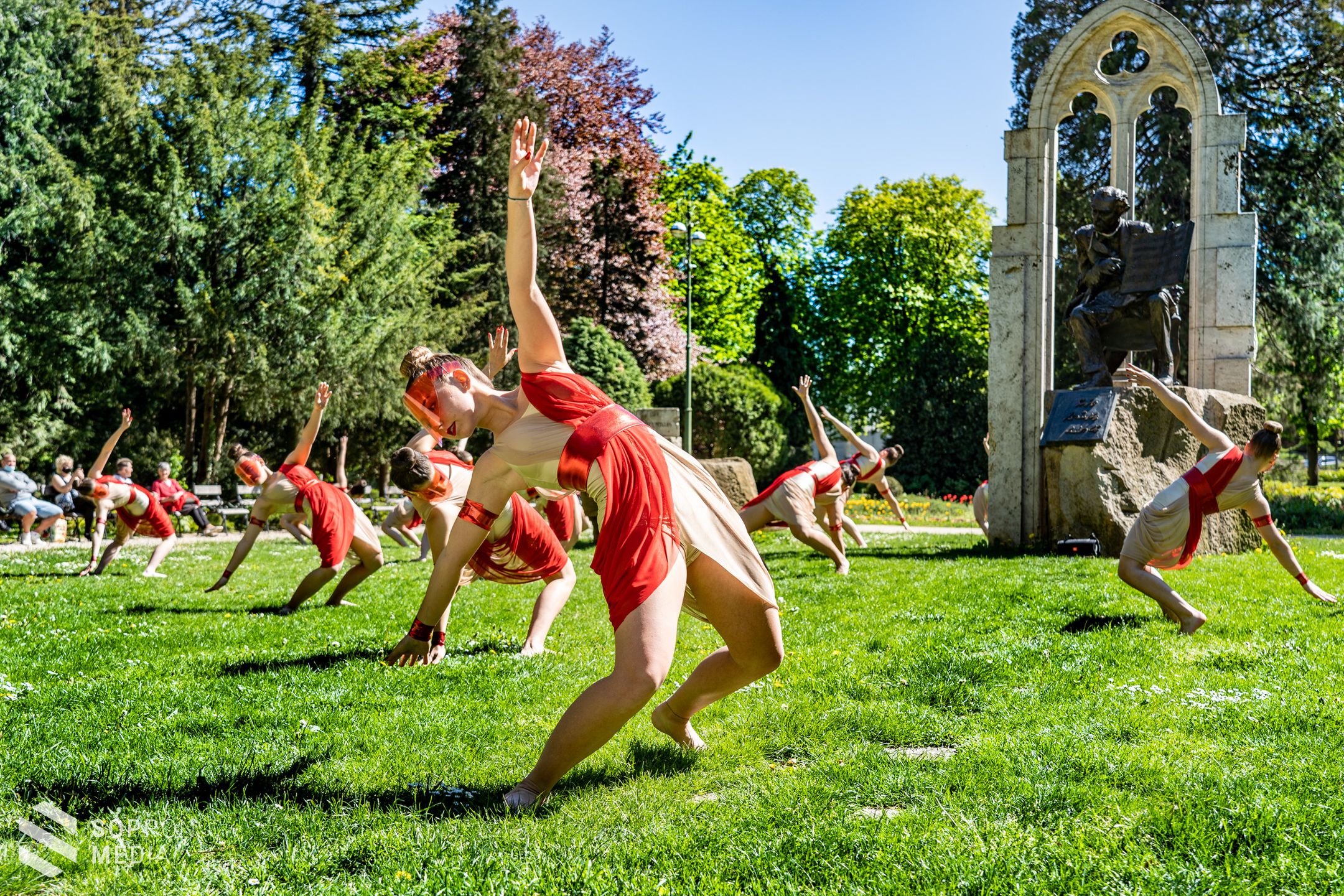 Rendhagyó produkcióval készül a Dirty Dance Sopron - GALÉRIA