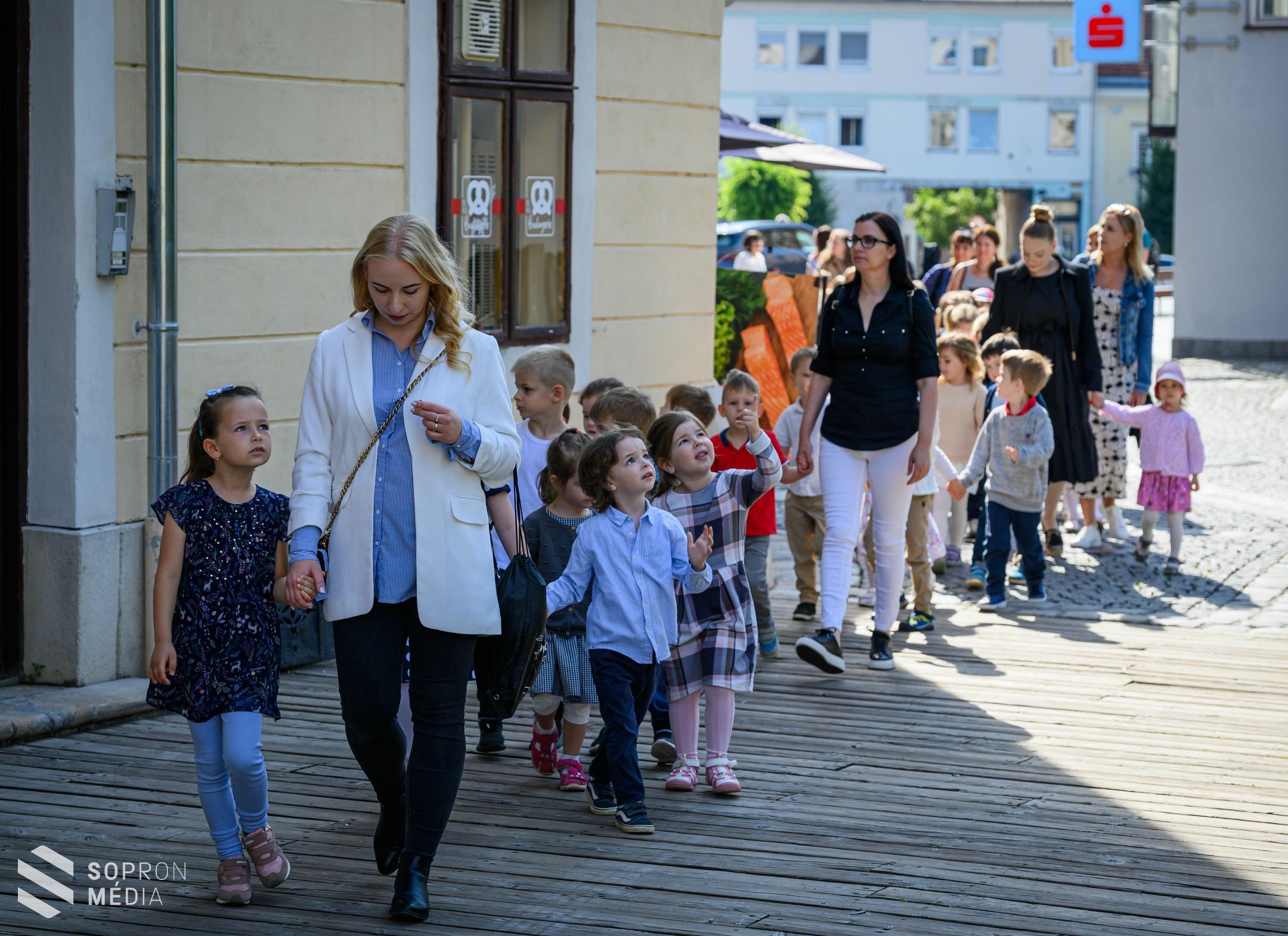 Látványos és interaktív projektnap a Fő téren