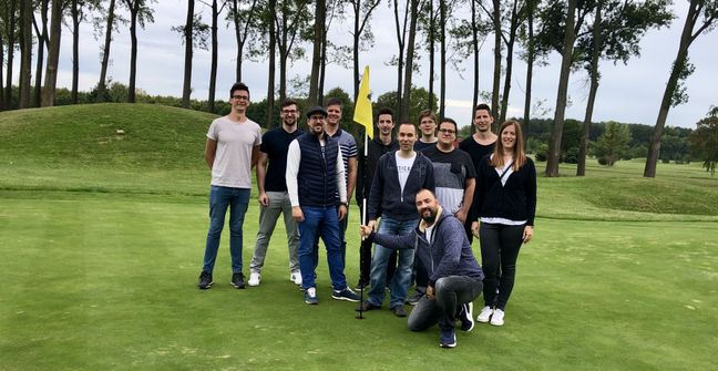 5 érv amellett, hogy a csapatépítőknél nincs jobb befektetés c. bejegyzés borítóképe