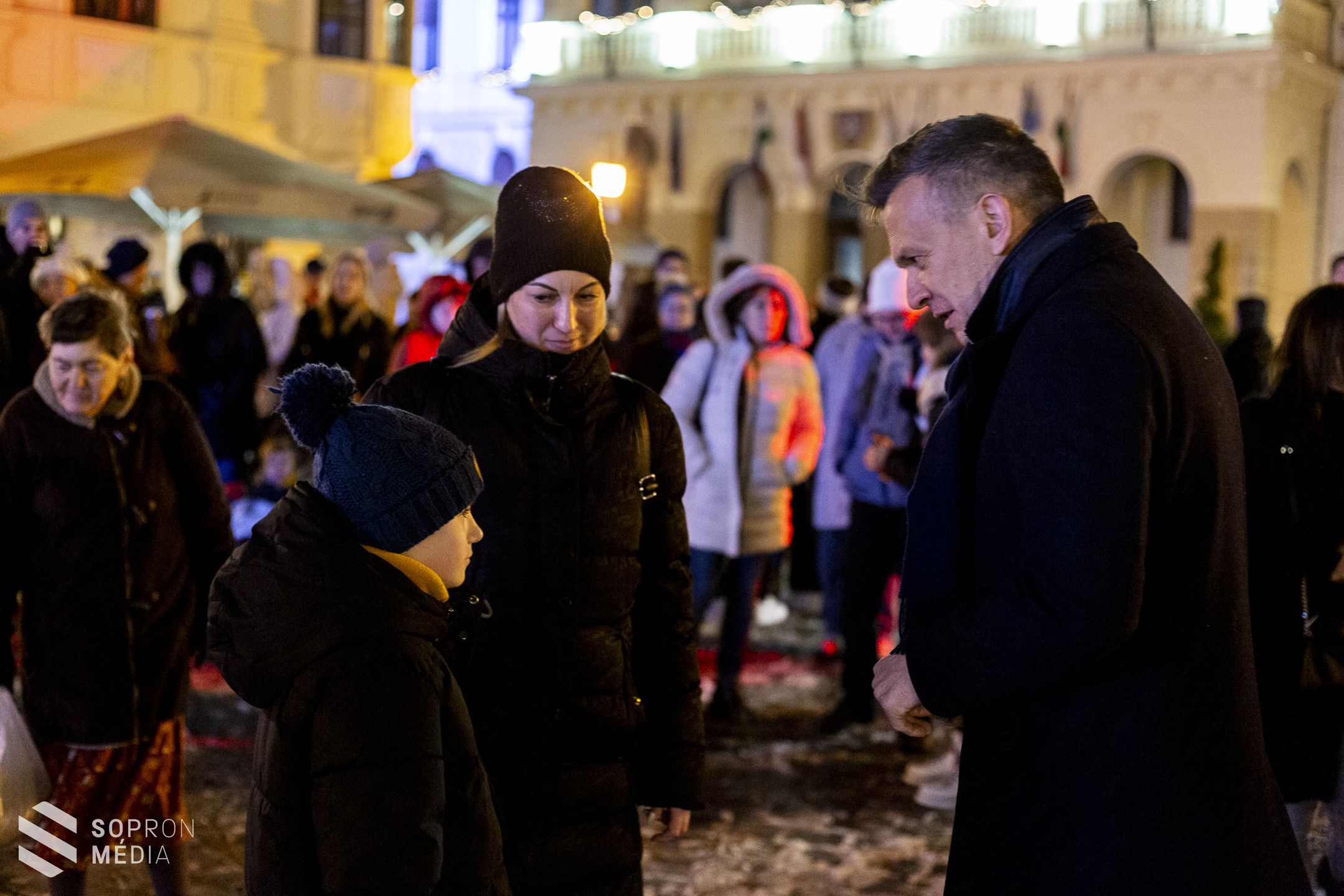 A szeretet lángja – meggyújtották advent negyedik gyertyáját