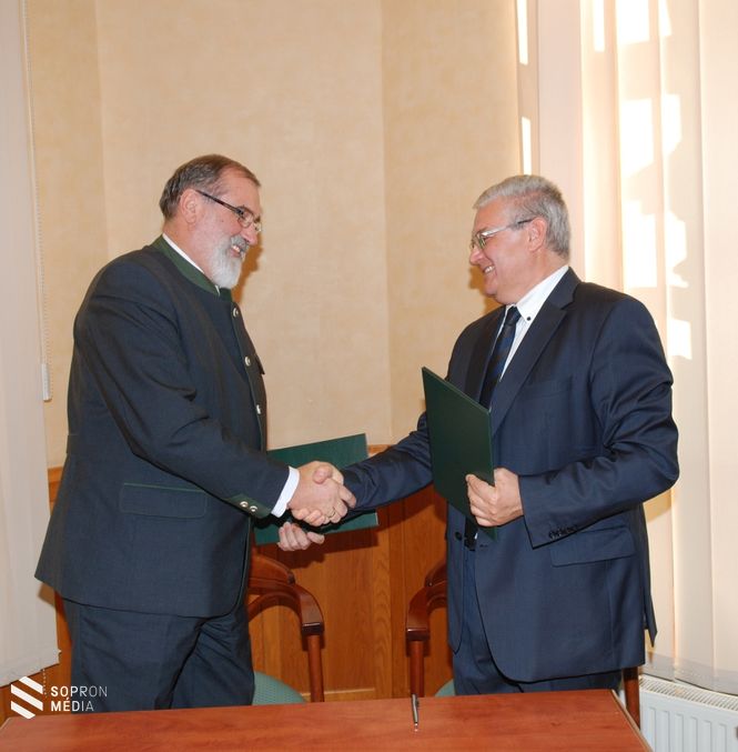 Prof. Dr. Faragó Sándor és Králik Tibor