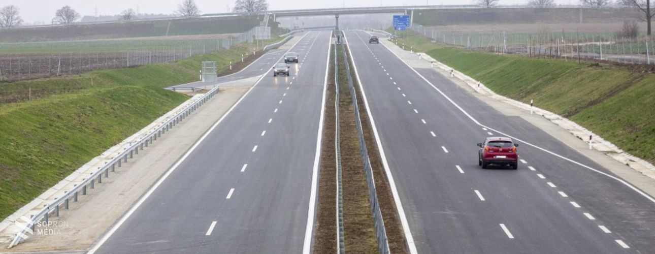 Díjköteles lett az M85-ös autóút Csorna és Sopron közötti szakasza