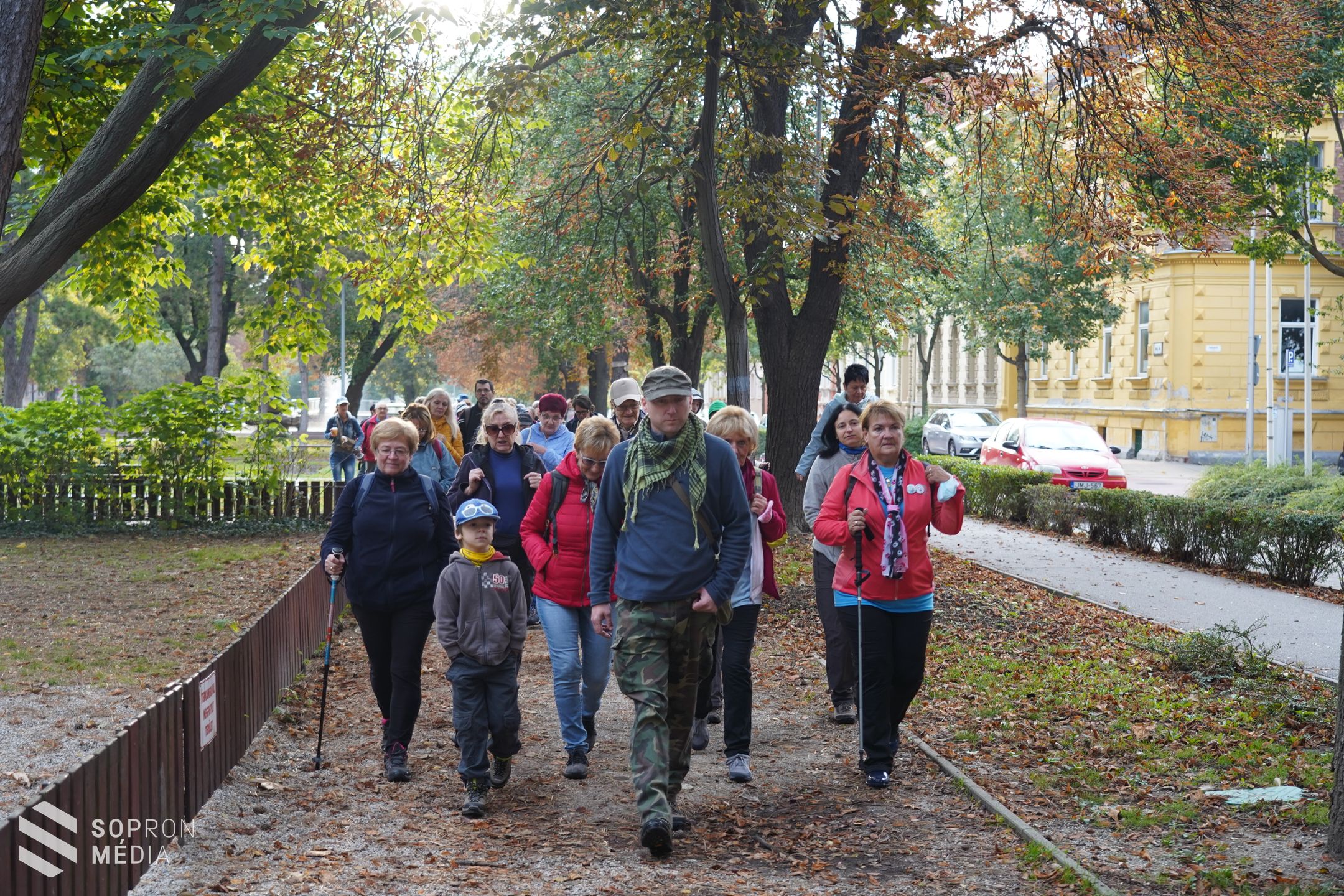 Gyalogló nap - 4 féle távon indulhattak a mozogni vágyók