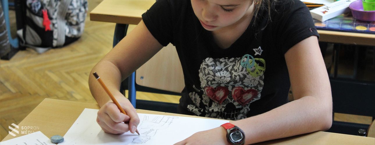 Rajzverseny a Handlerban 