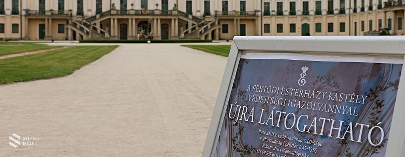 Látogatható a fertődi Esterházy-kastély és a nagycenki Széchényi Mauzóleum