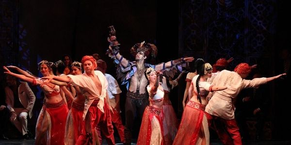 Kálmán Imre: A Bajadér / A Budapesti Operettszínház előadása