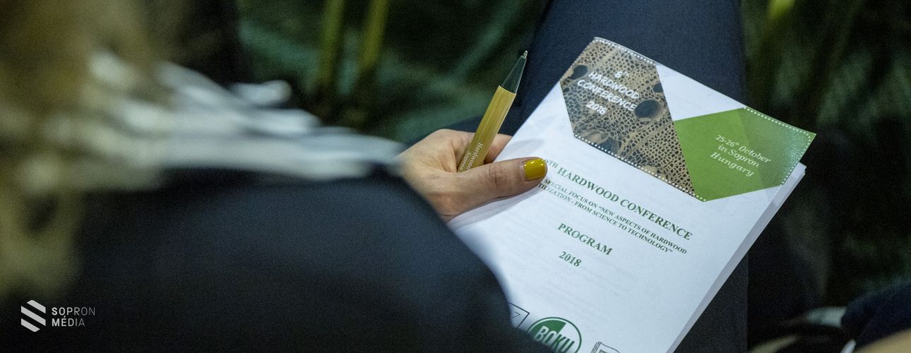 Nemzetközi Lombosfa Konferencia