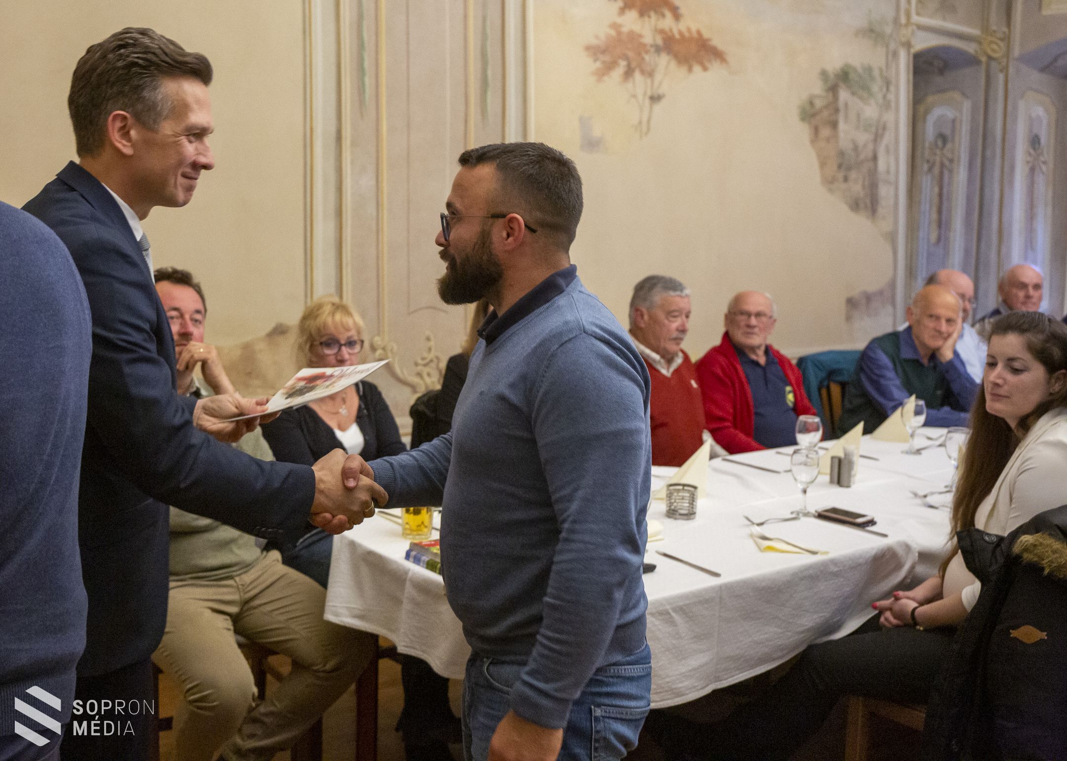 Diadalt arattak a soproni borok