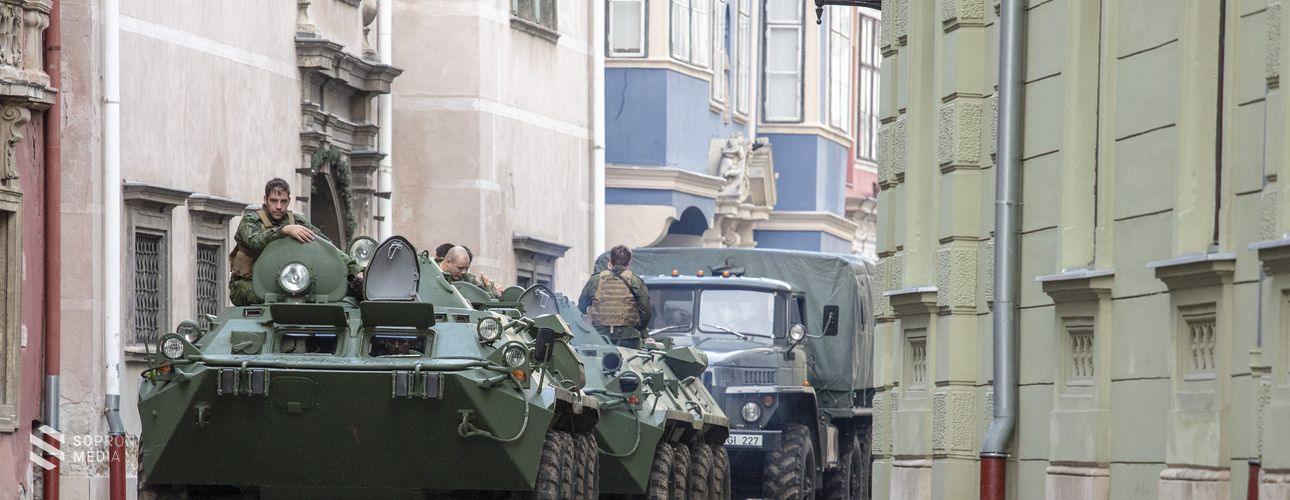 Tankok a belvárosban