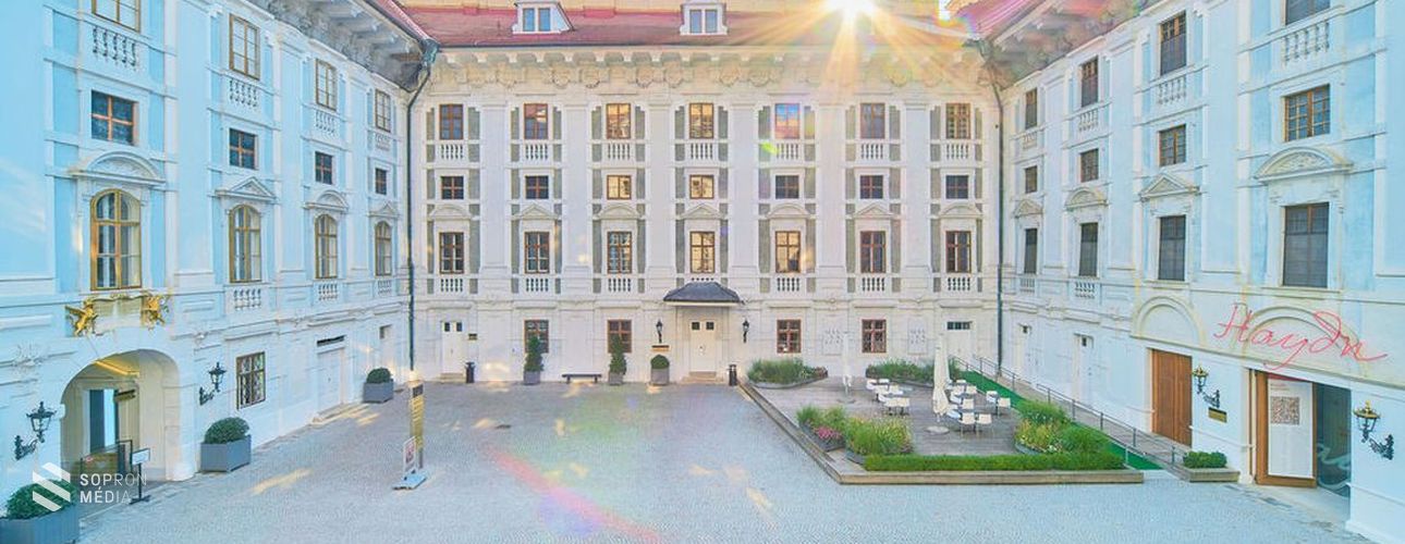 Ünnepi programok és szezonnyitó az Esterházyaknál