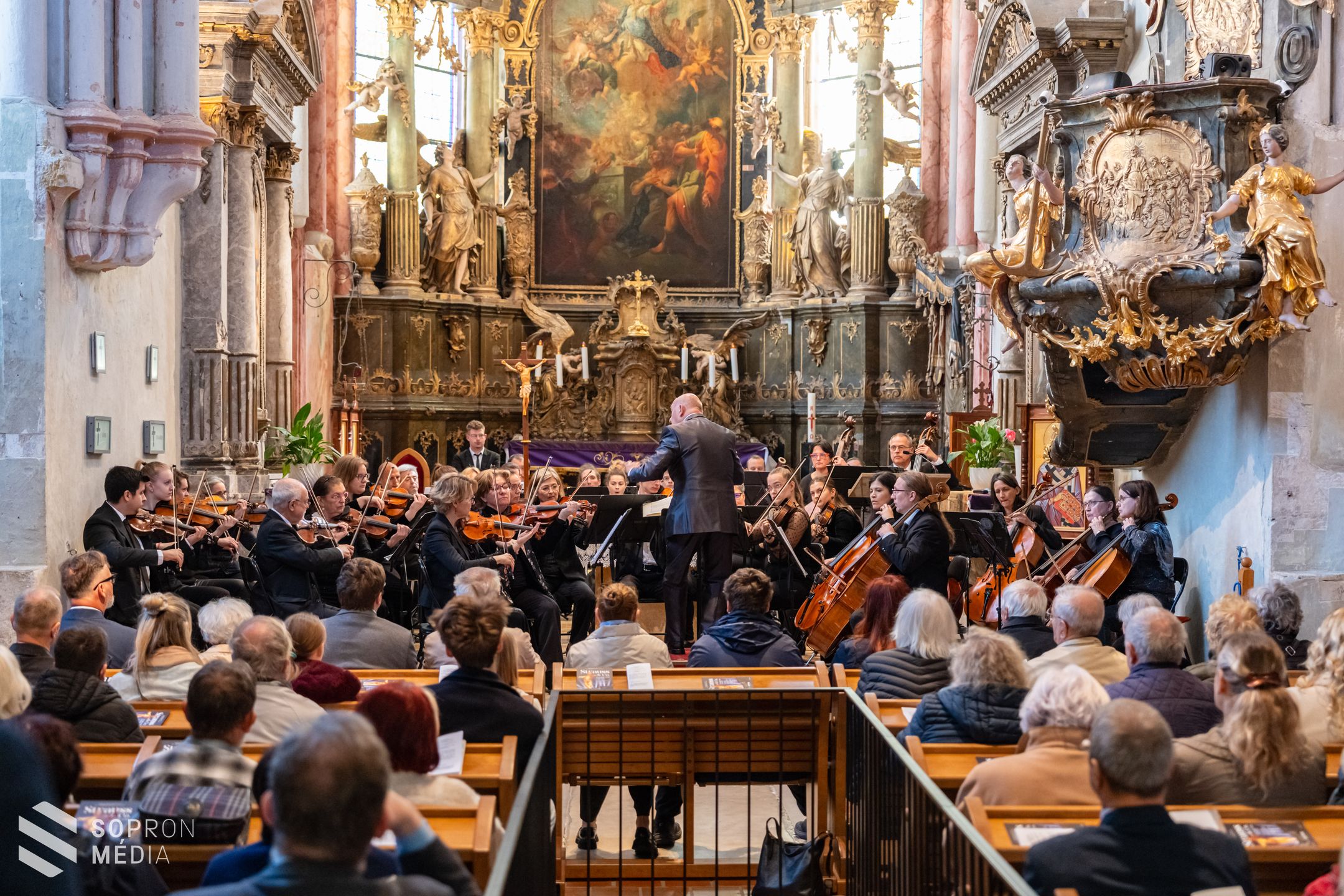 Nagyszombati matiné:  húsvéti koncert a Soproni Liszt Ferenc Szimfonikus Zenekarral
