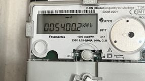 Érkeznek az új szabályok szerinti rezsiszámlák