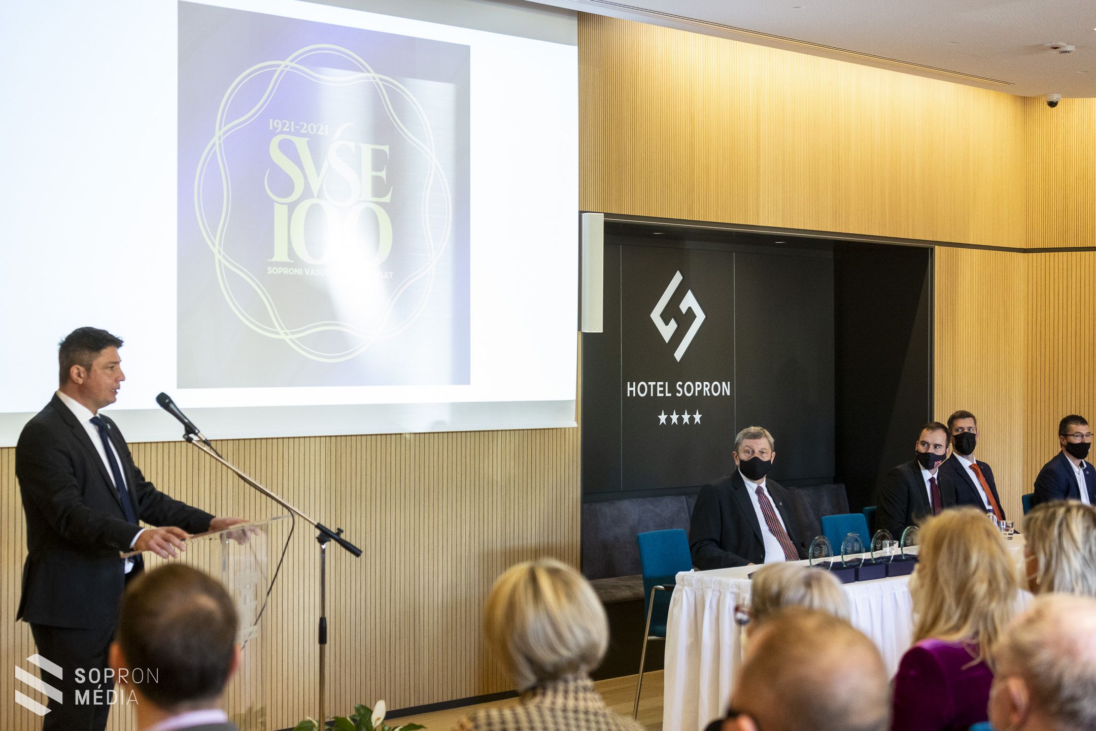 Századik születésnapját ünnepelte a Soproni Vasutas Sport Egylet