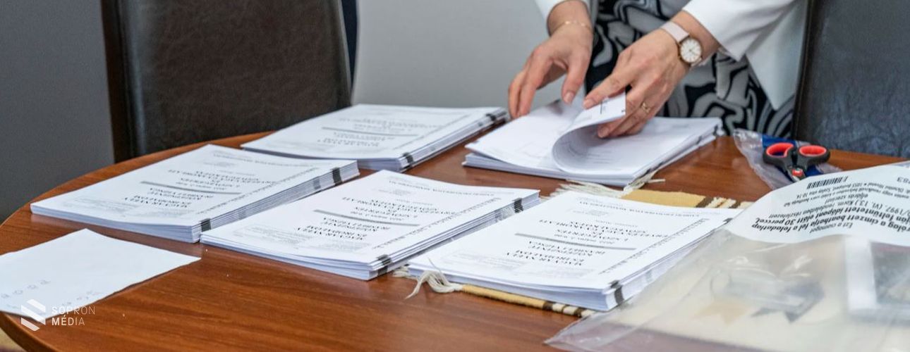 A magyar nyelv és irodalom írásbelikkel folytatódnak a vizsgák