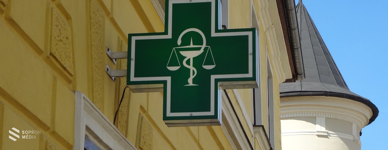 Ezek a gyógyszertárak ügyelnek majd a hosszú hétvégén
