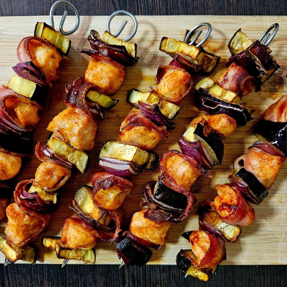 Grill saslik zöldségekkel