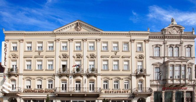 Pannonia Hotel