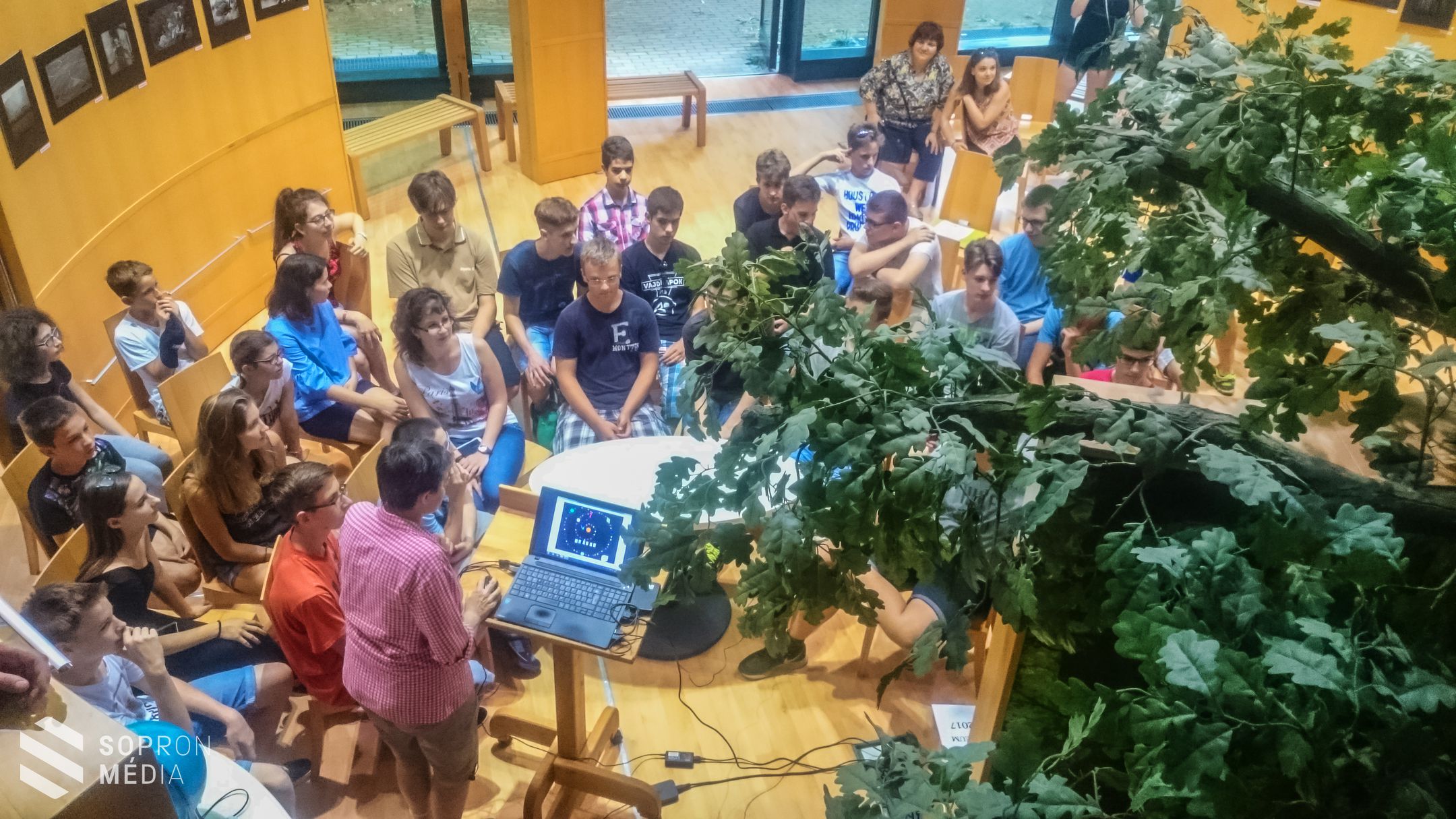 Így játszanak a mérnökök 2.0 Sopronban, a SoE Simonyi Károly Karán