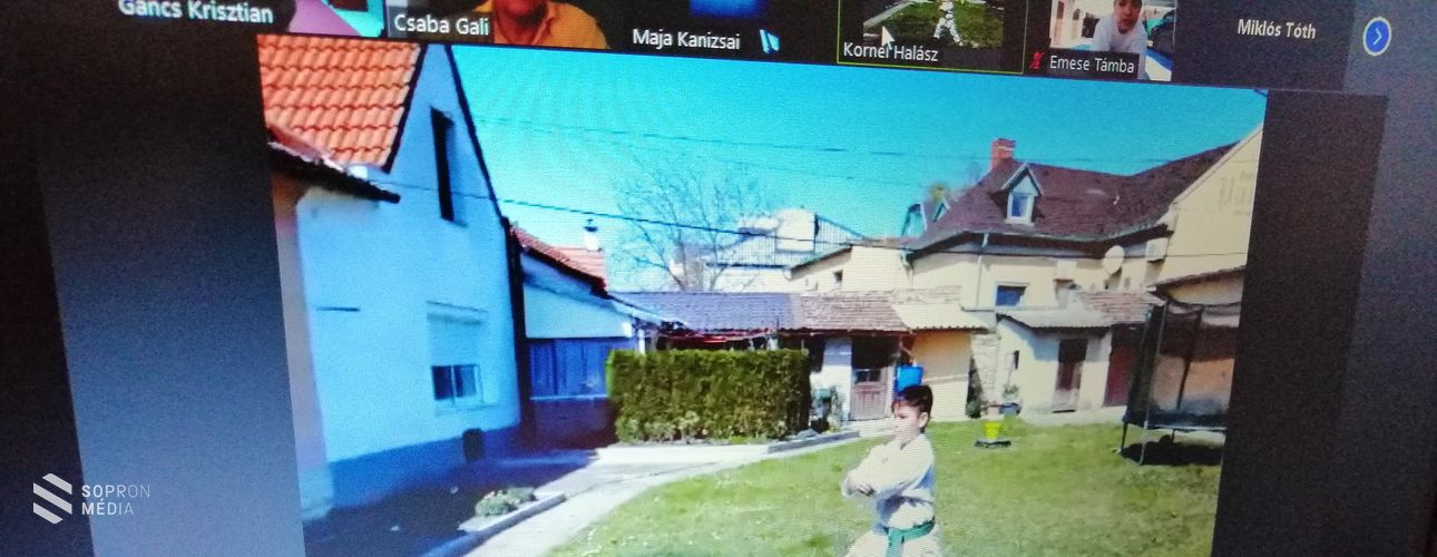 Online karate versenyen vett részt a soproni egyesület
