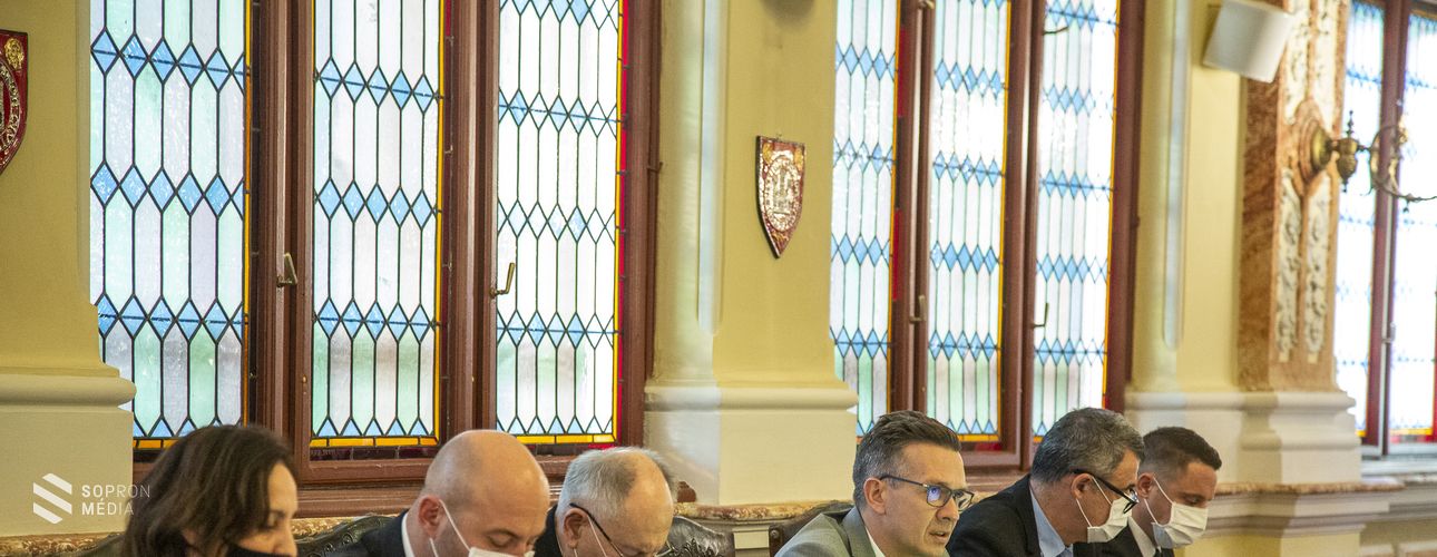 Fontos döntések az év utolsó közgyűlésén