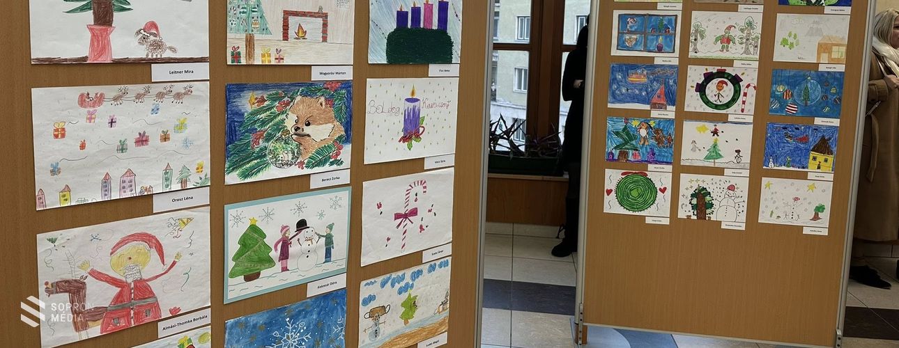 Megnyílt az adventi rajzpályázat kiállítása